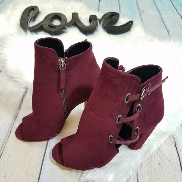 Daya by Zendaya Shoes - NEW DAYA BY ZENDAYA KAYLOR ANKLE BOOTIE